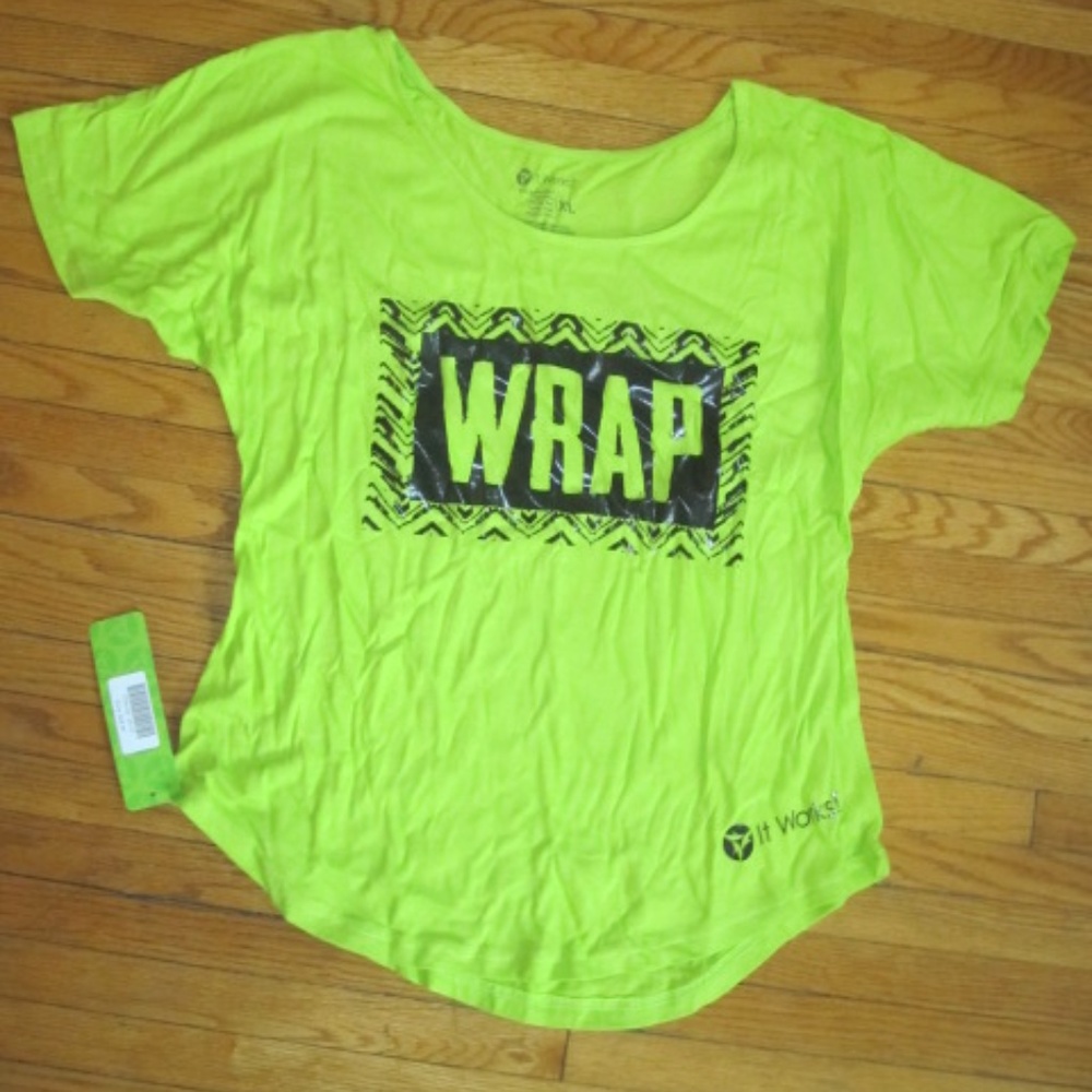 wrap Tshirt NEW size XL It Works